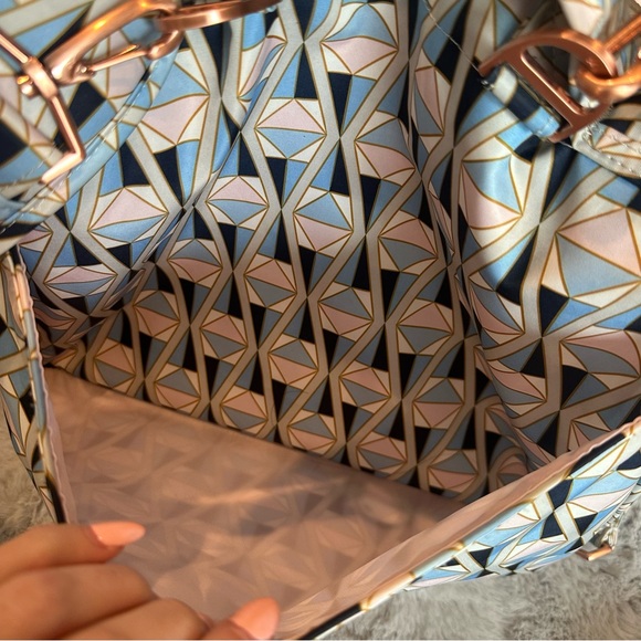 JuJuBe Legacy Collection B.F.F. Convertible Baby Diaper Bag - Picture 7 of 12